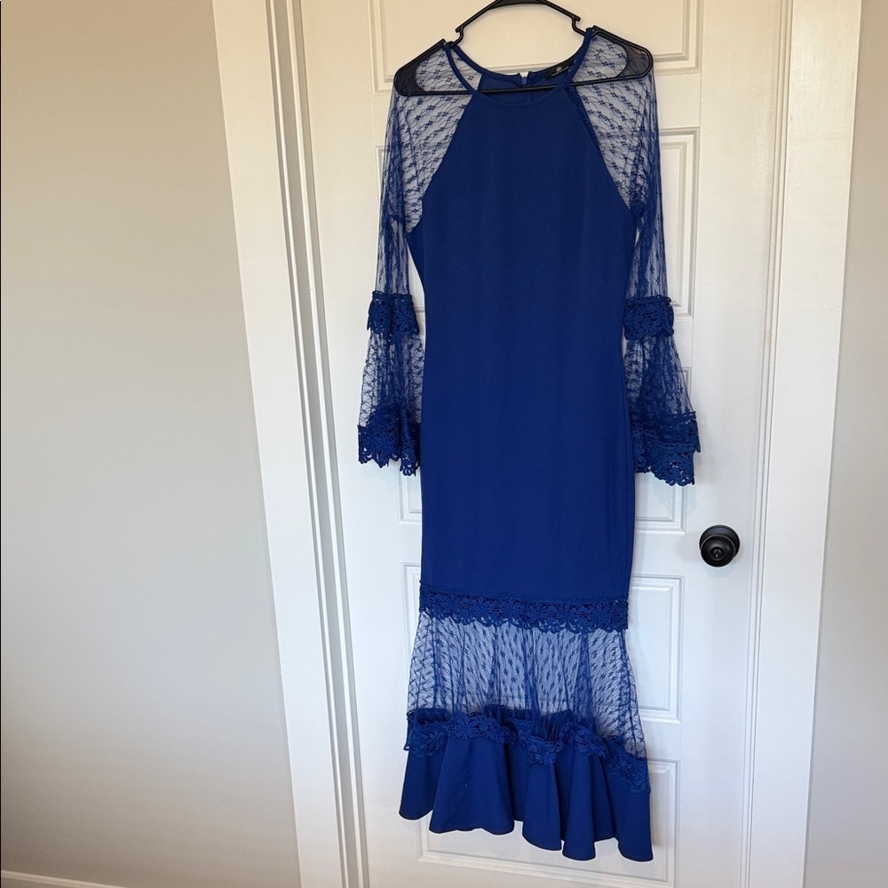 Chic Long Sleeve Blue Lace Dress
